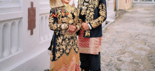 Mengenal Berbagai Desain Pakaian Adat Yang Ada Di Indonesia Part 1